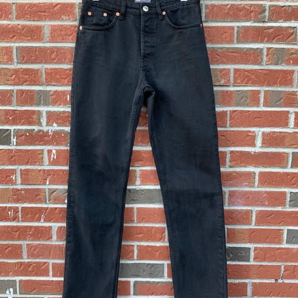 ❌SOLD❌ Zara Black Straight Fit High Rise 100% Cotton Button fly Closure Jeans - Picture 11 of 11